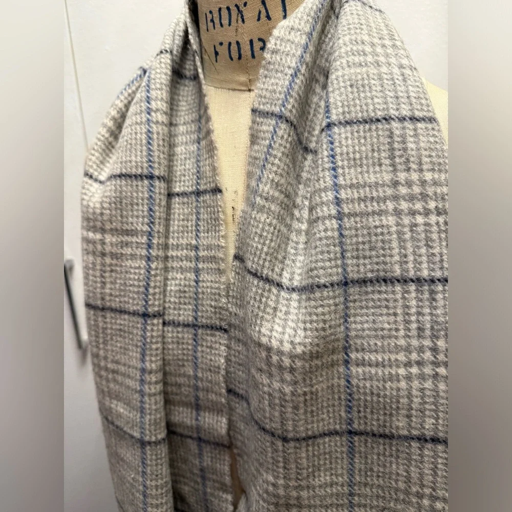 Enzo Mantovani Cashmere Soft Warm Winter Scarf